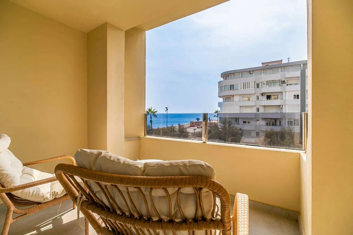 9a71c32c-e39b-4db1-a87f-00667b81bf07