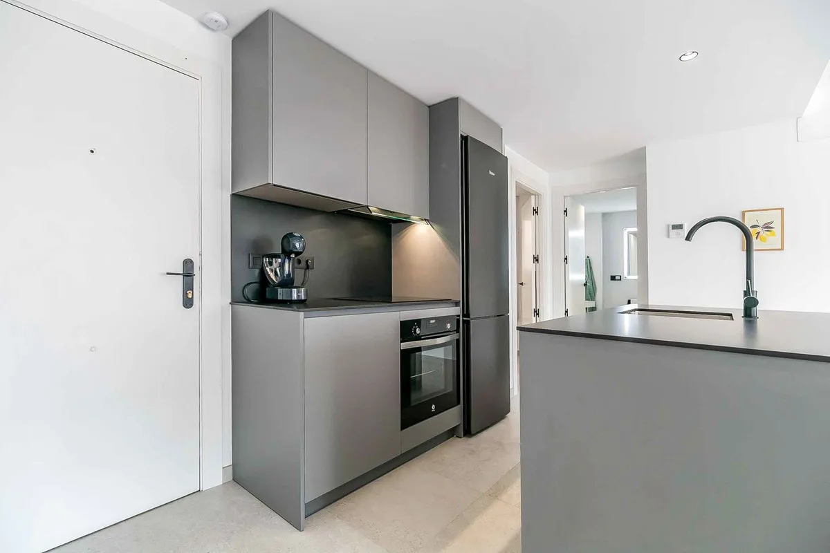 ba3c79fc-804c-4877-8373-9505312e1d00