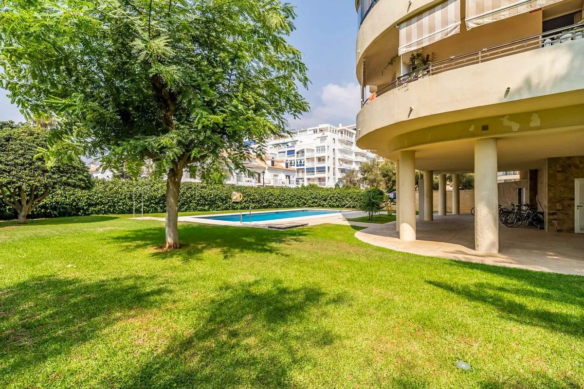 d6d43f6b-58ea-41a7-9c6d-c3e50aad5e49