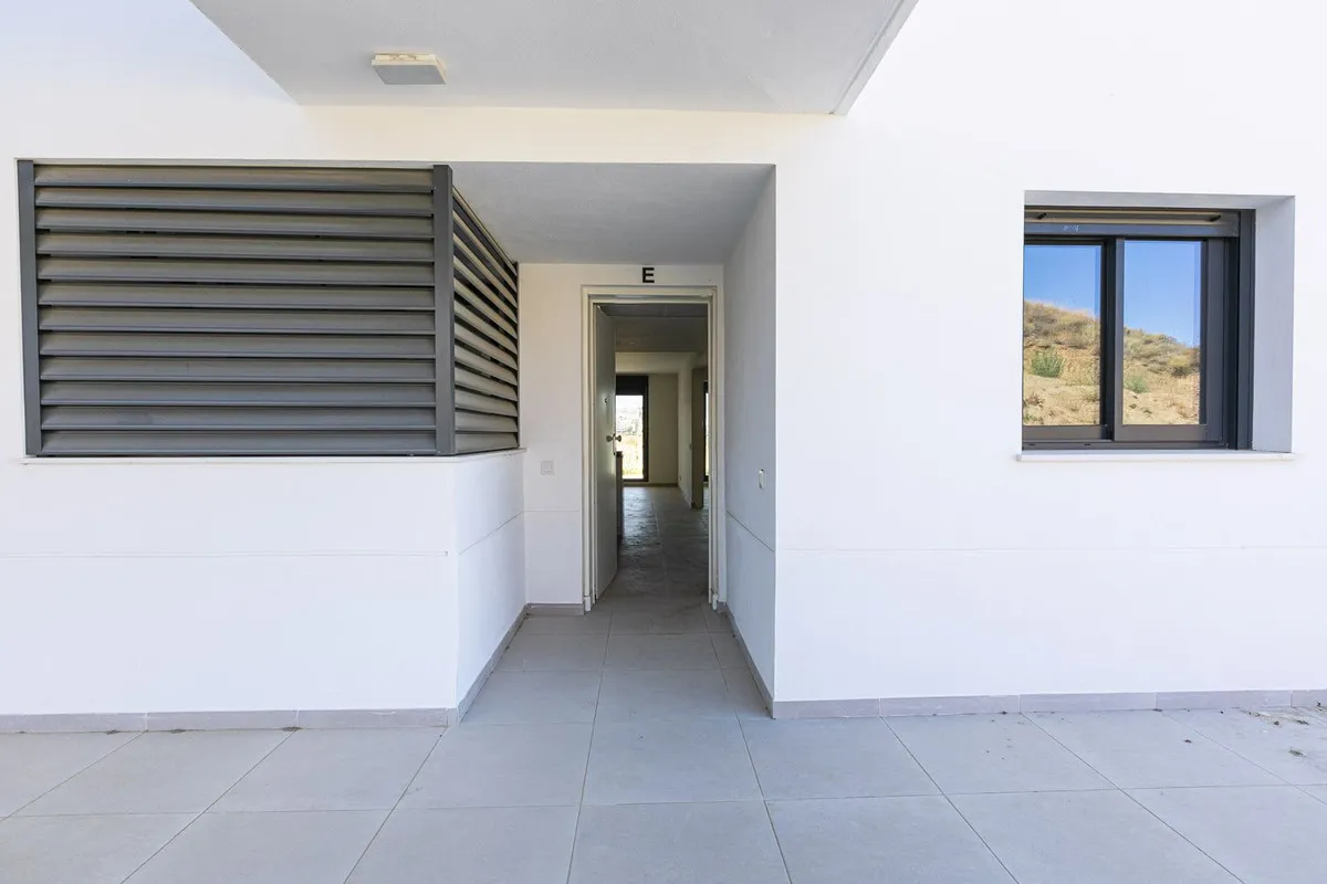 0ade27f6-3ec6-409a-b356-ca6dd0c56172