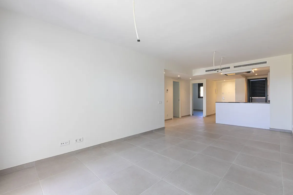 dedc2391-6e8c-443a-a0e2-674f2f42a914