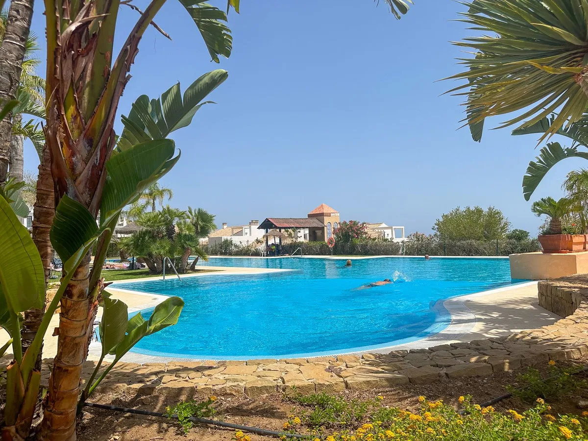 b8f08b35-4974-4d05-9a74-d15bc75b959e