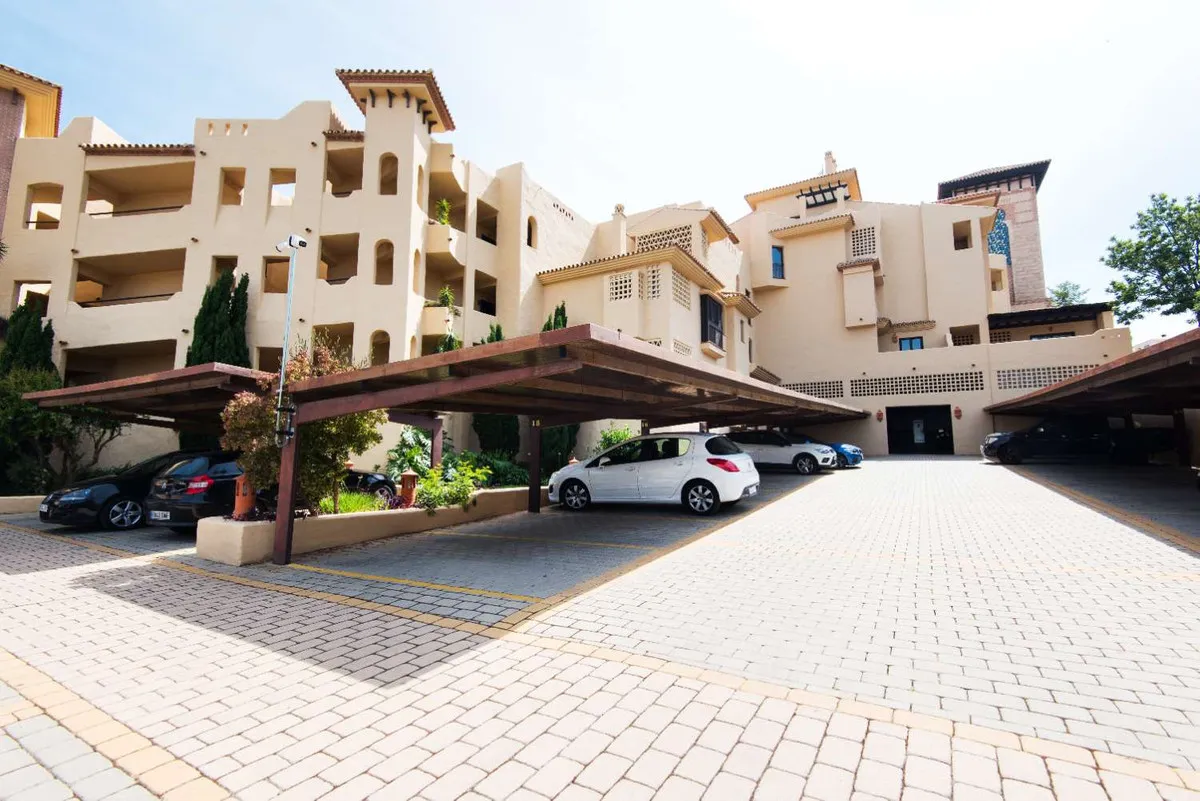 552a7bfc-06f3-4f2b-90d6-801c010bf46b