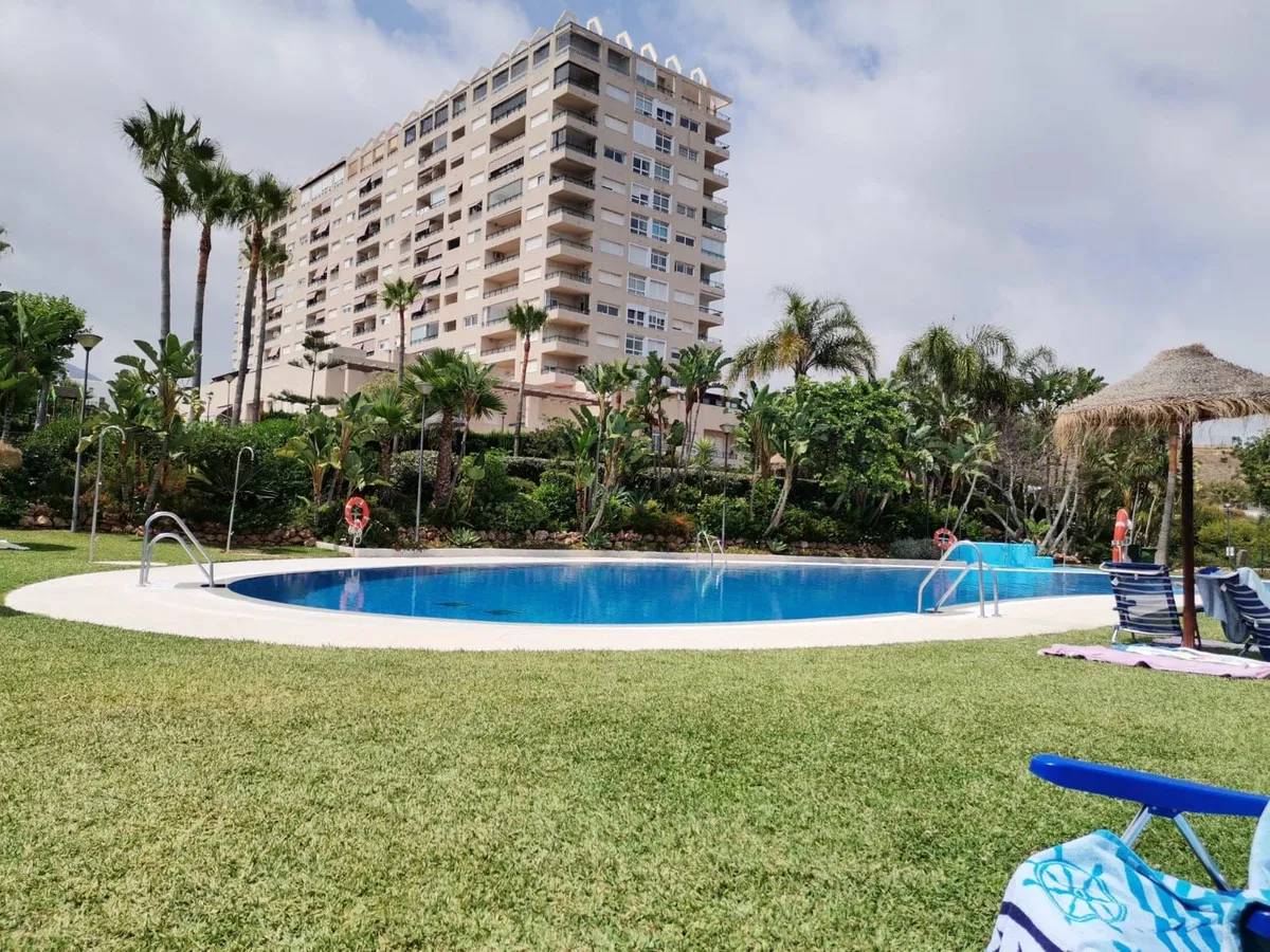 3bc0e152-dacc-4d12-9459-9c02ef39fdd5