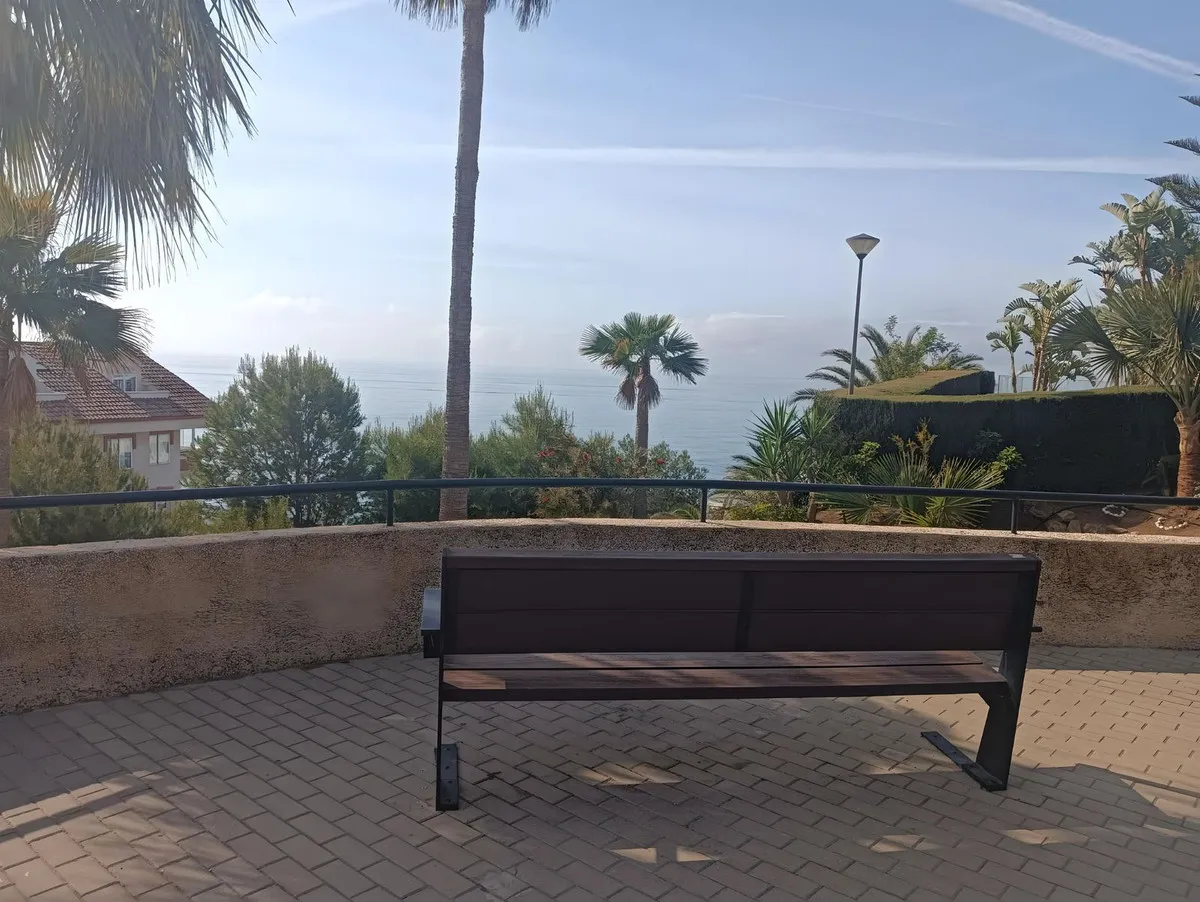 8add50bf-d7a2-4851-a93b-6b573eb414d6