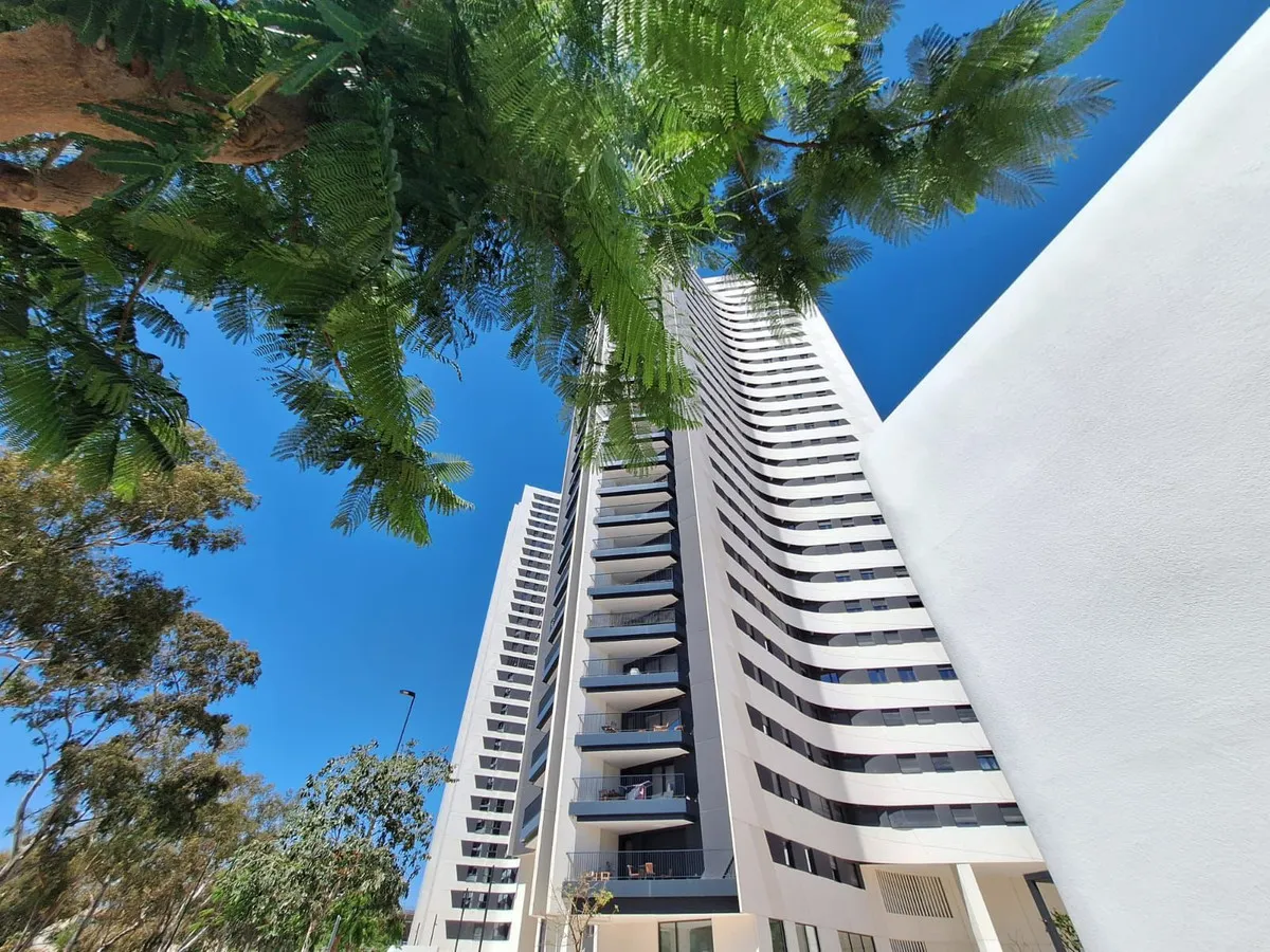 a114335b-535c-4e18-8e35-ce0735911447