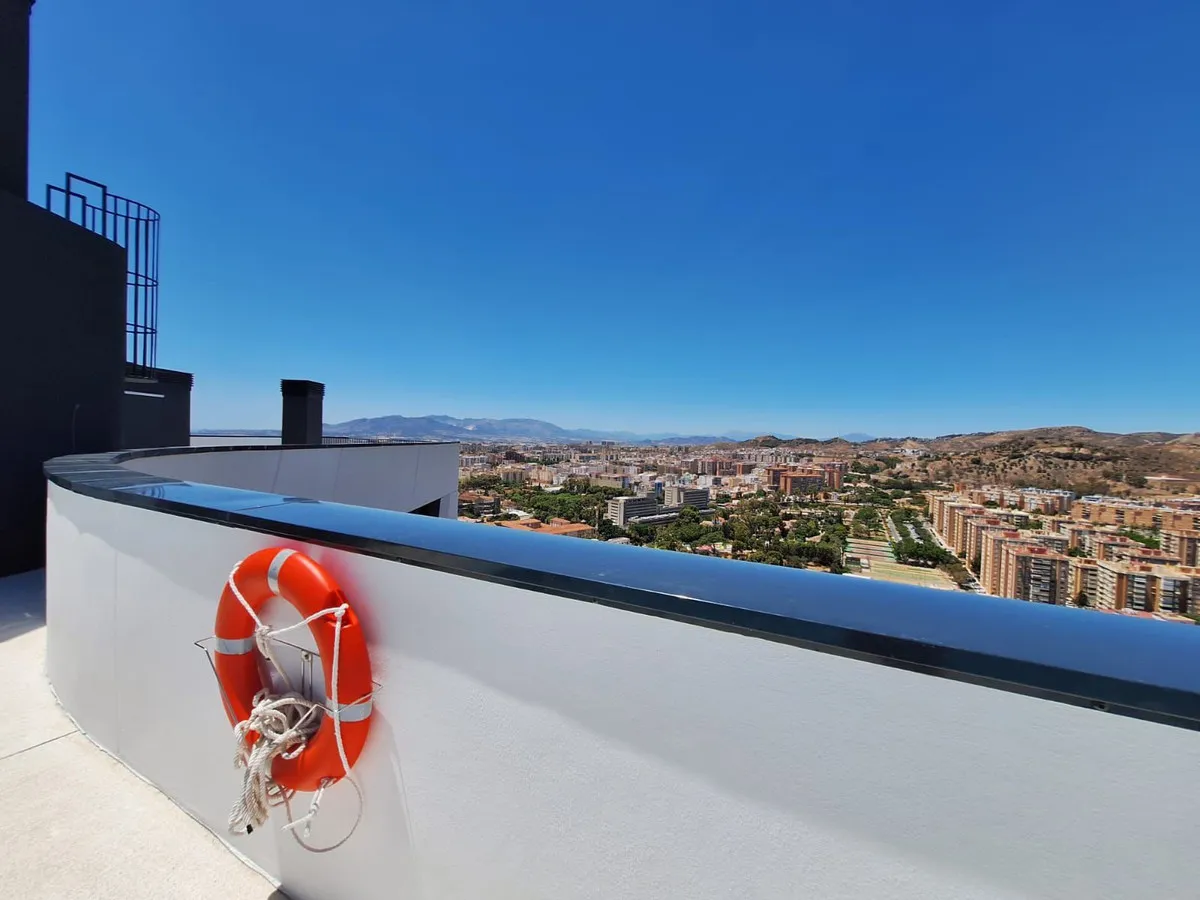 f598dd6b-e0ce-48cb-94b6-ef3732e6826c