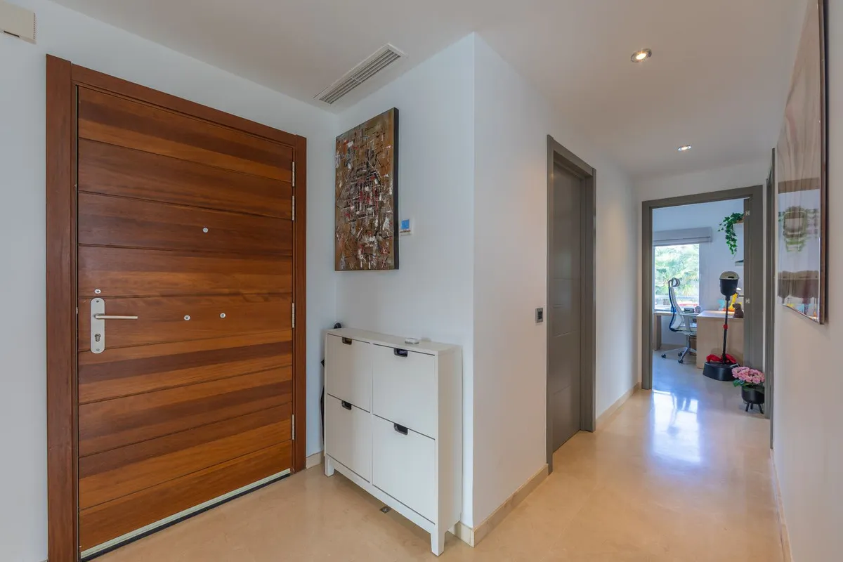 02f2da3f-4ca4-470f-bb49-a46fbd1ddc94