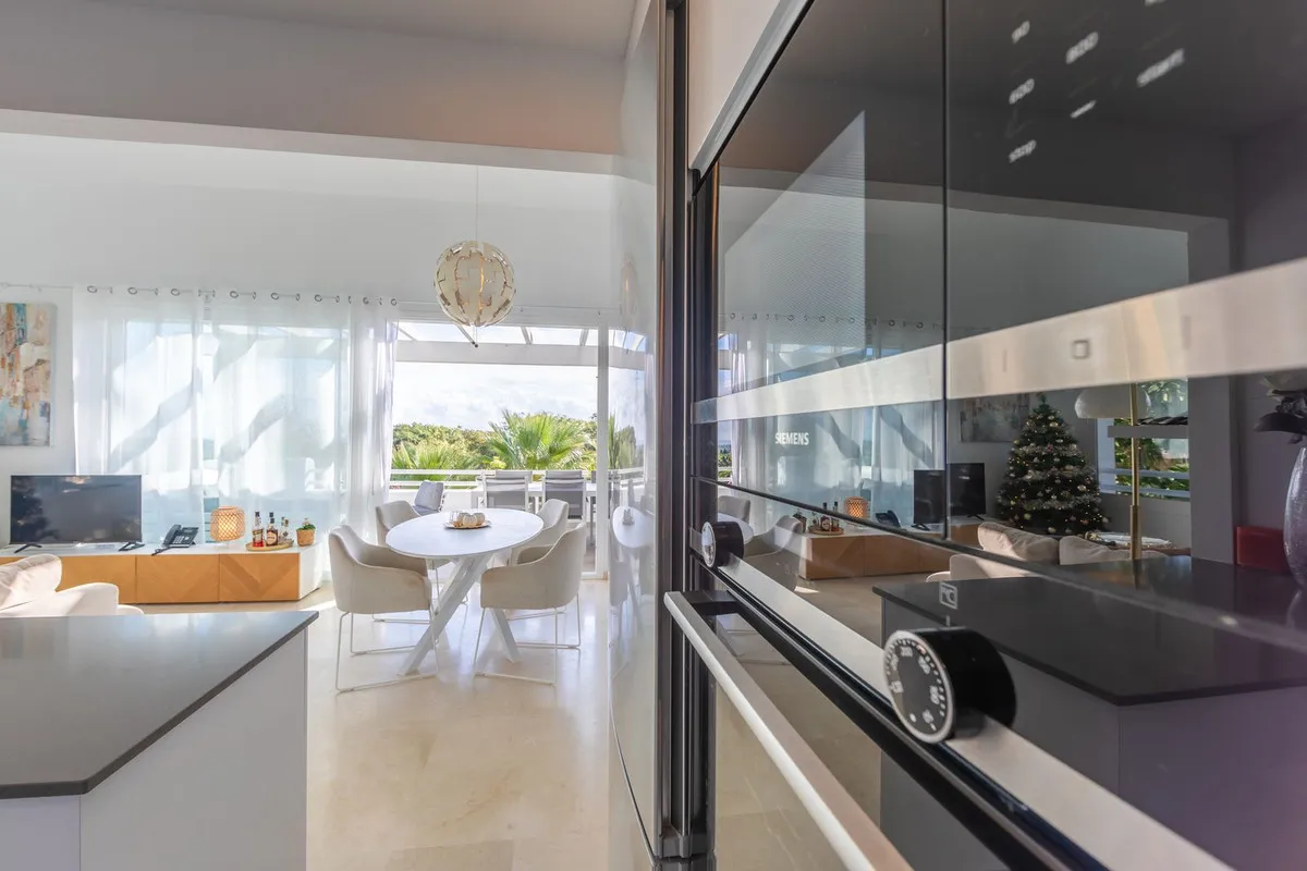 0fee8fac-4f71-491e-b2c7-3ba24886d90e