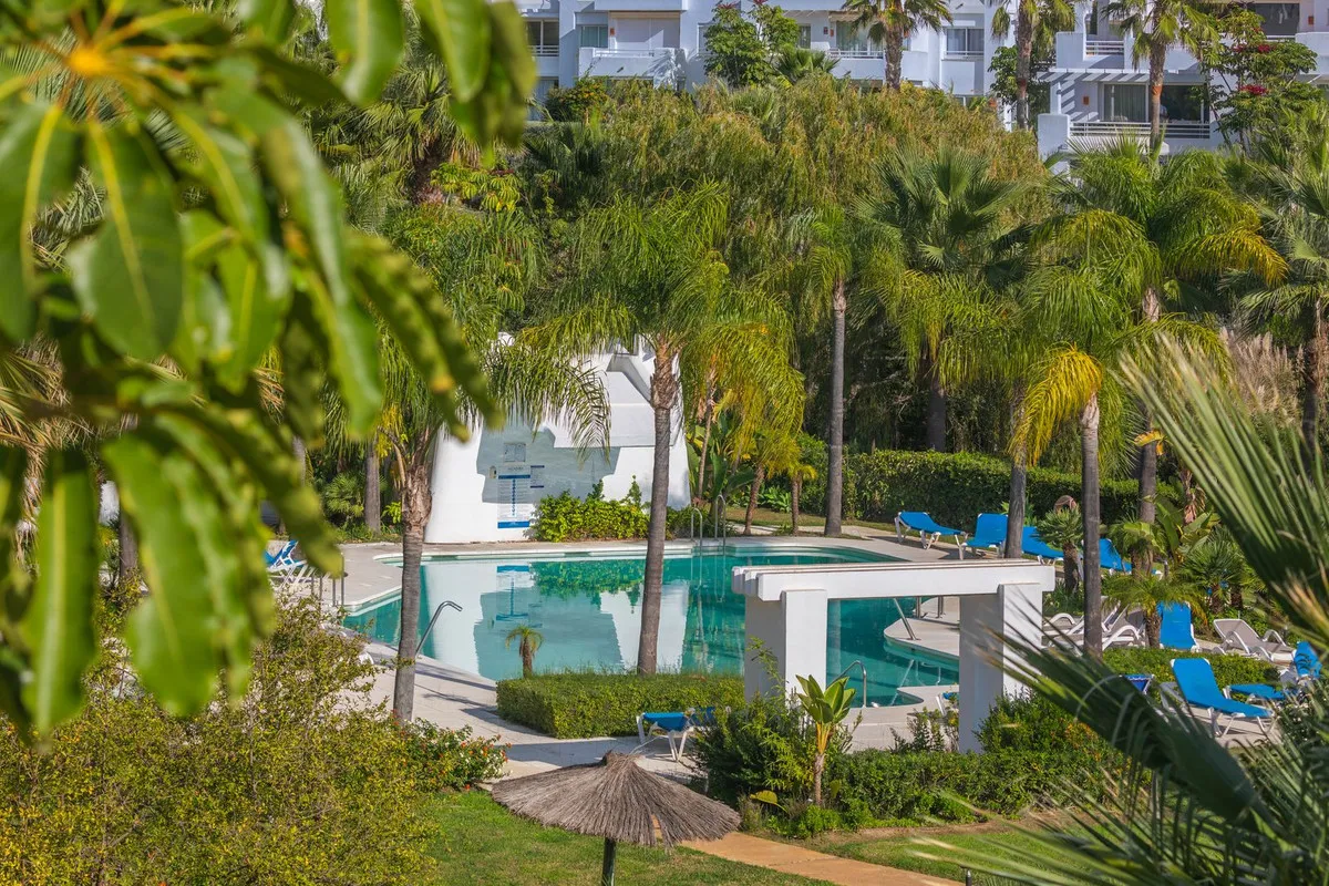 2719c1f7-82ed-4c1e-8b7f-20b1e4b4f4a2