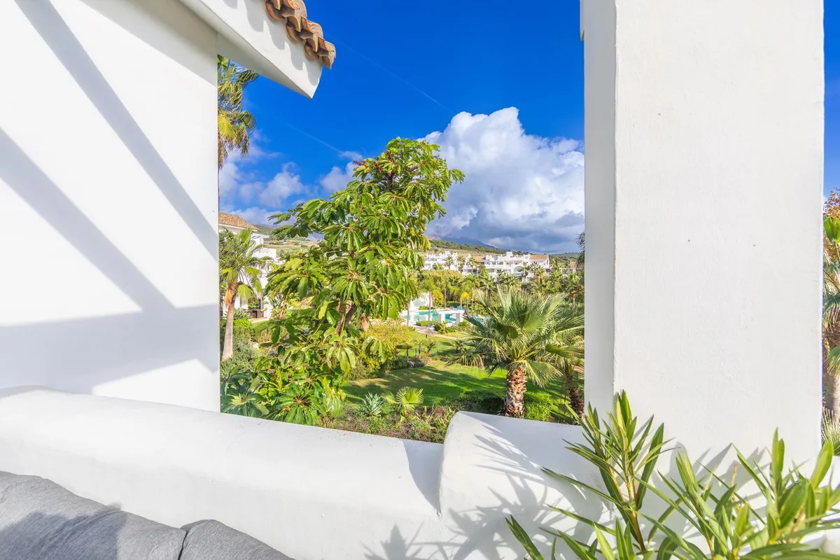 4ee14479-e0fb-48f2-8694-47083ed95d19