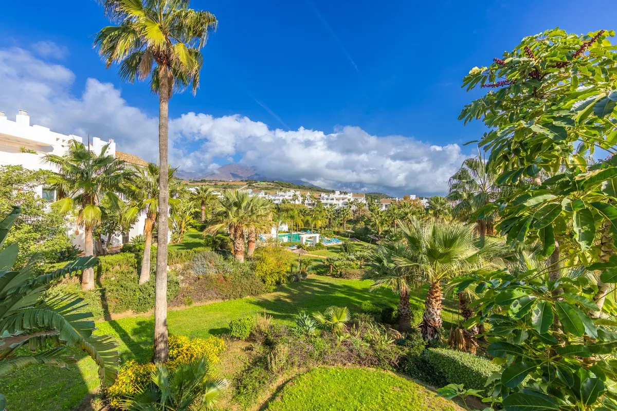 6b9dfcec-5c64-46ca-a043-eb1573c33c57