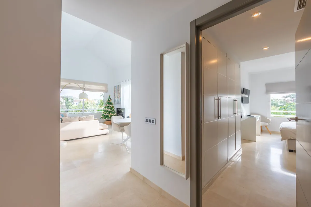 bc2f6e0c-520c-4b7a-96b3-6c16bf0f4f3a