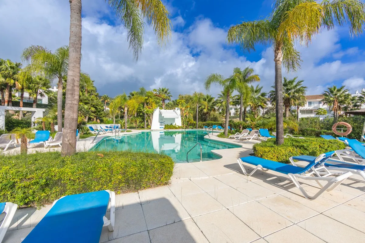 dca57714-5a63-4c84-bc54-f10cf58ab1fc