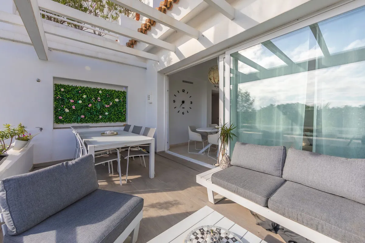 fd4be0f9-be74-430c-98f8-ecac3122ba8d