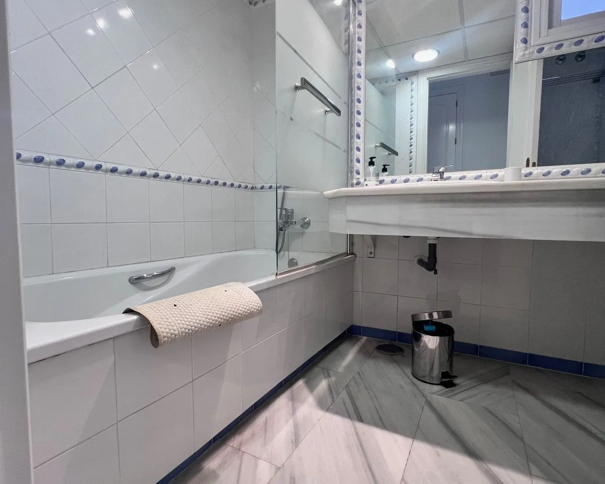 0bc5feb8-9985-427b-ae42-d5af81ab10c2