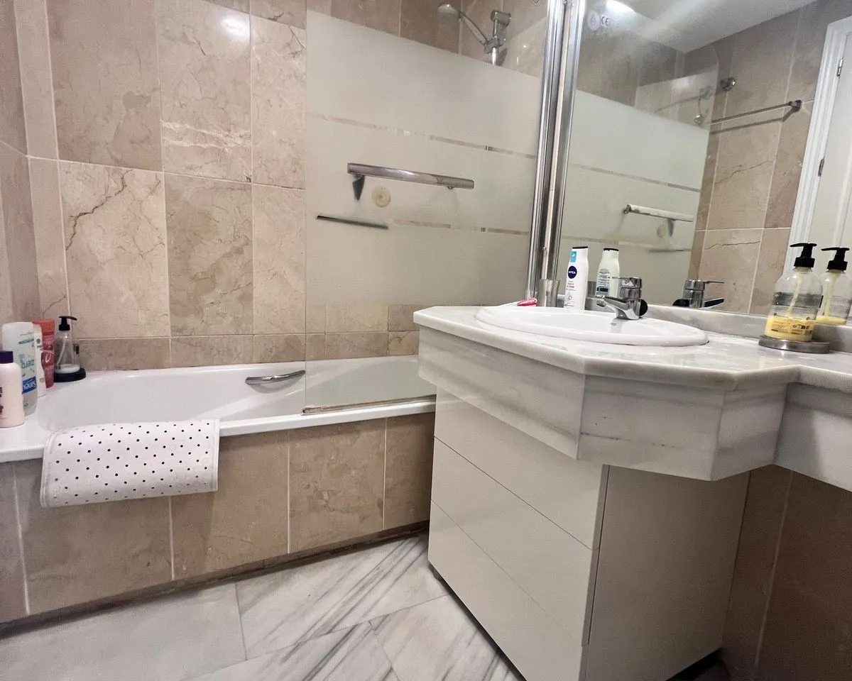 cd98fdbd-189f-4aa5-92ae-41159040d375