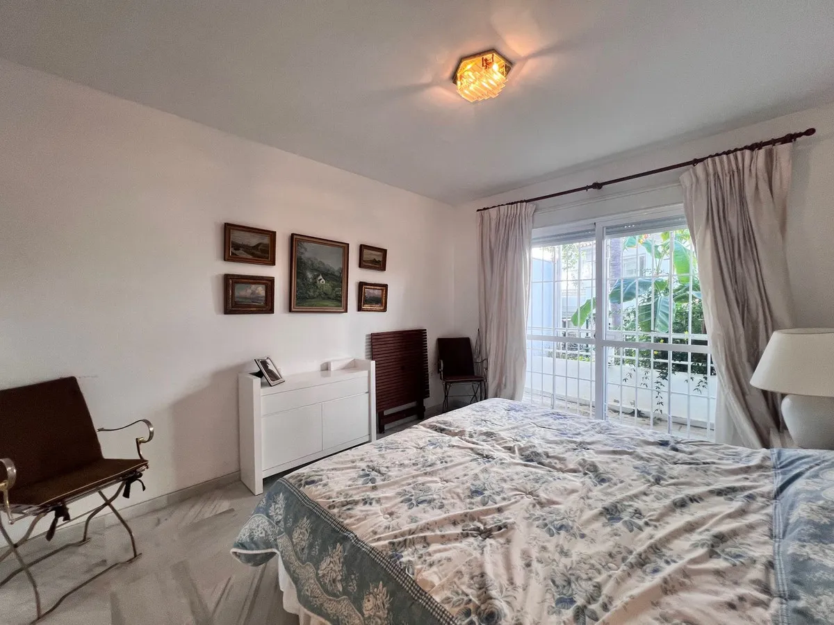 e3b63388-a4bc-4f97-9a23-e70a6490be9a