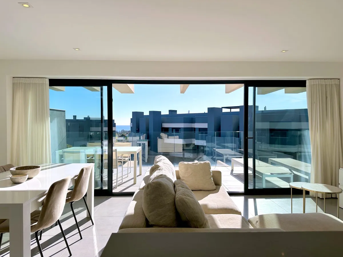 0c1fcf37-eea7-41d5-b528-2ffb2765bd3b