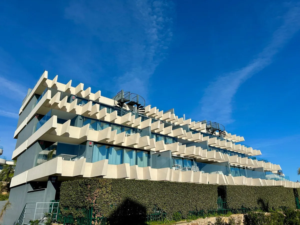 24970da3-8a42-4e0f-ab20-5c166cddc64e