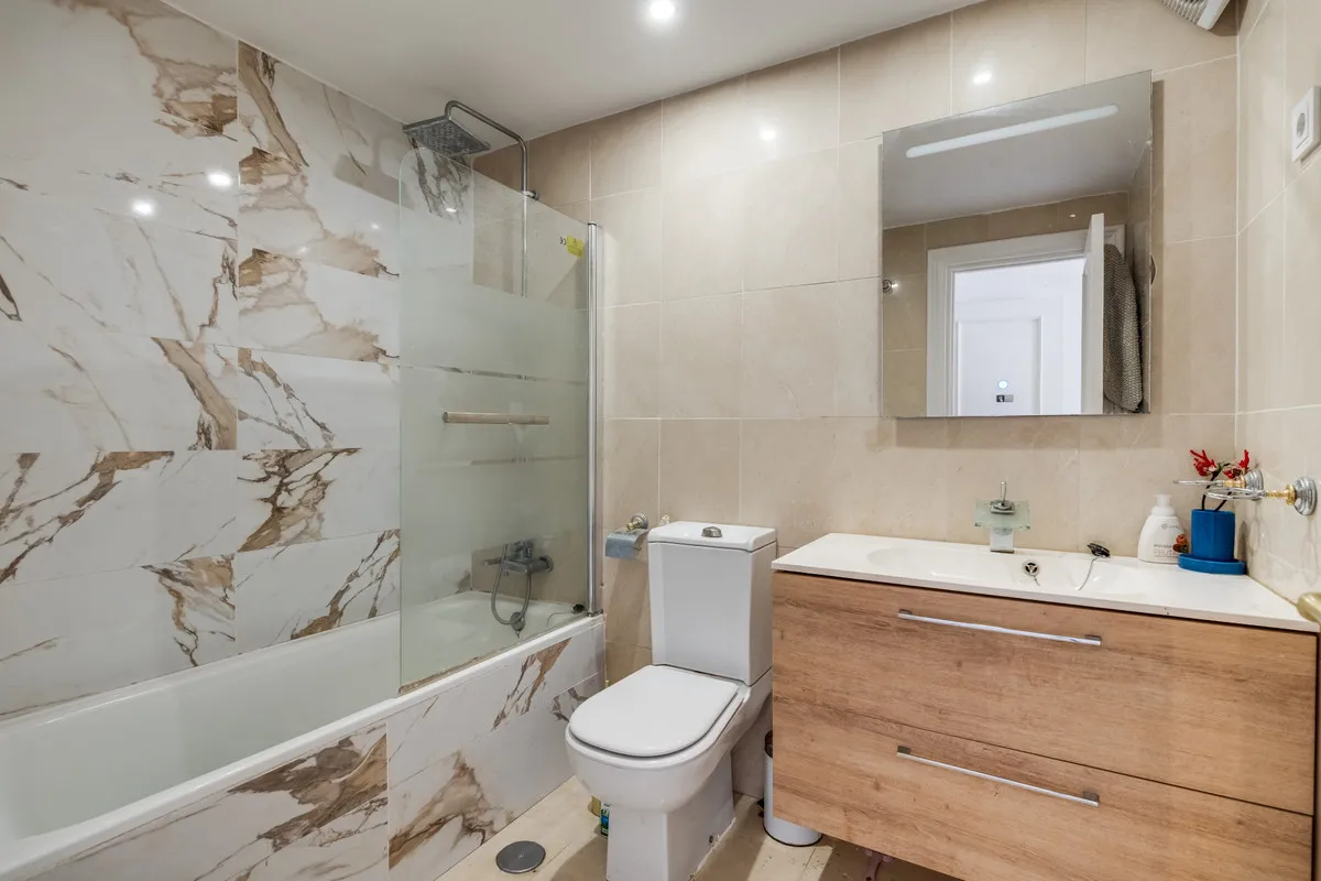 405f4b78-afd7-4780-bc99-e214401a6c46