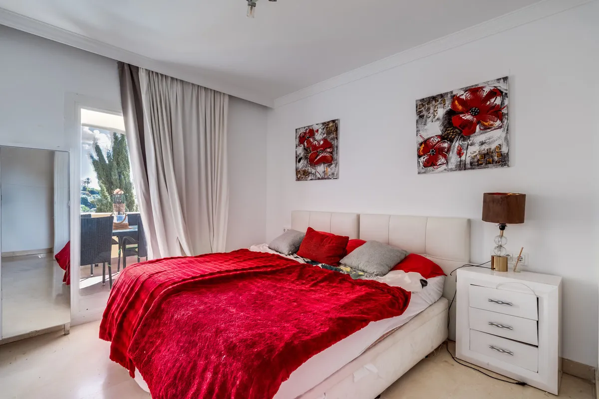 46e25636-53f1-4f73-9512-630f127de8b7