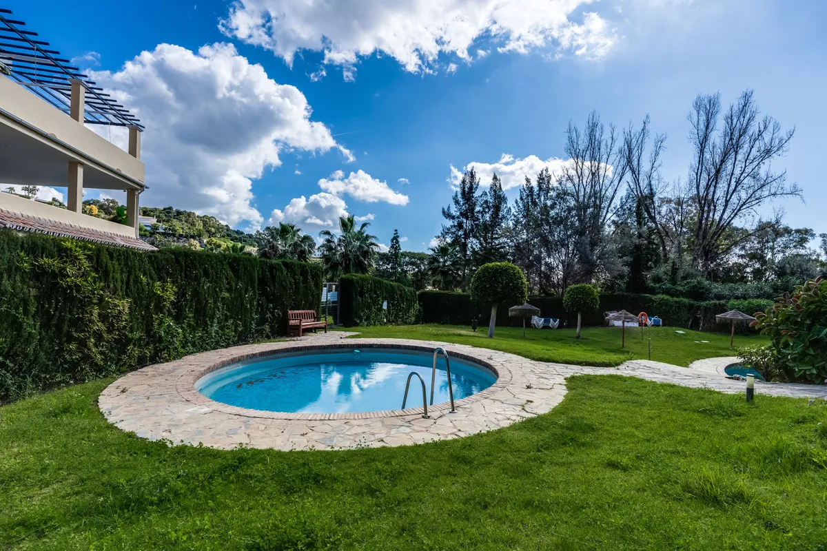 76a1e141-1794-474b-af01-10de2615e4e3