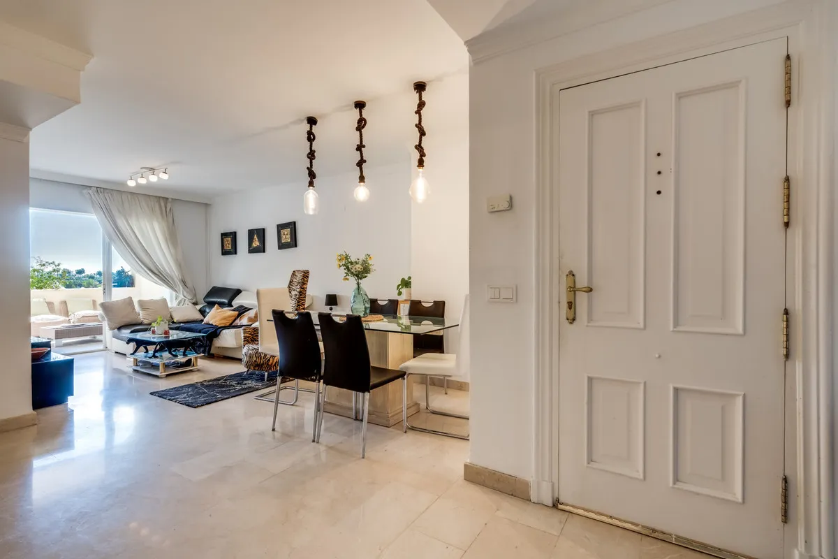 8cae2ee9-5c4e-4133-a57b-4ae90f12123a