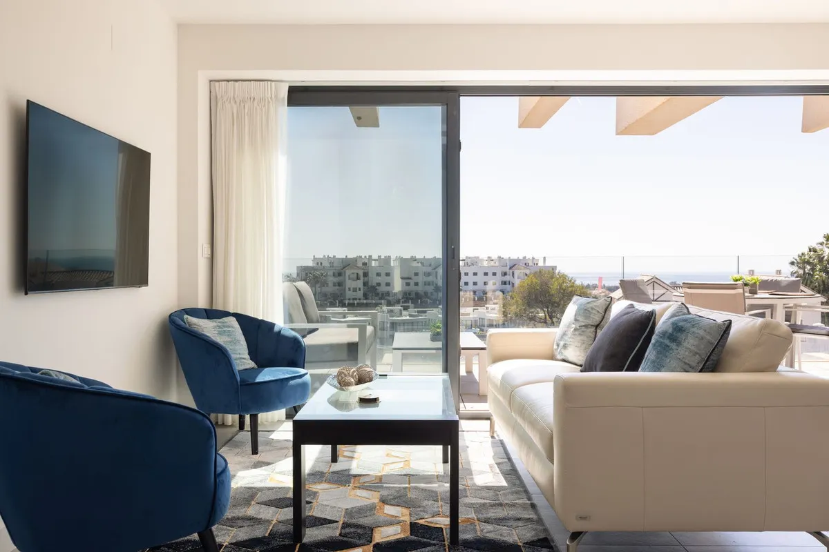 4da6109a-f491-4c33-b20c-f1112453782a