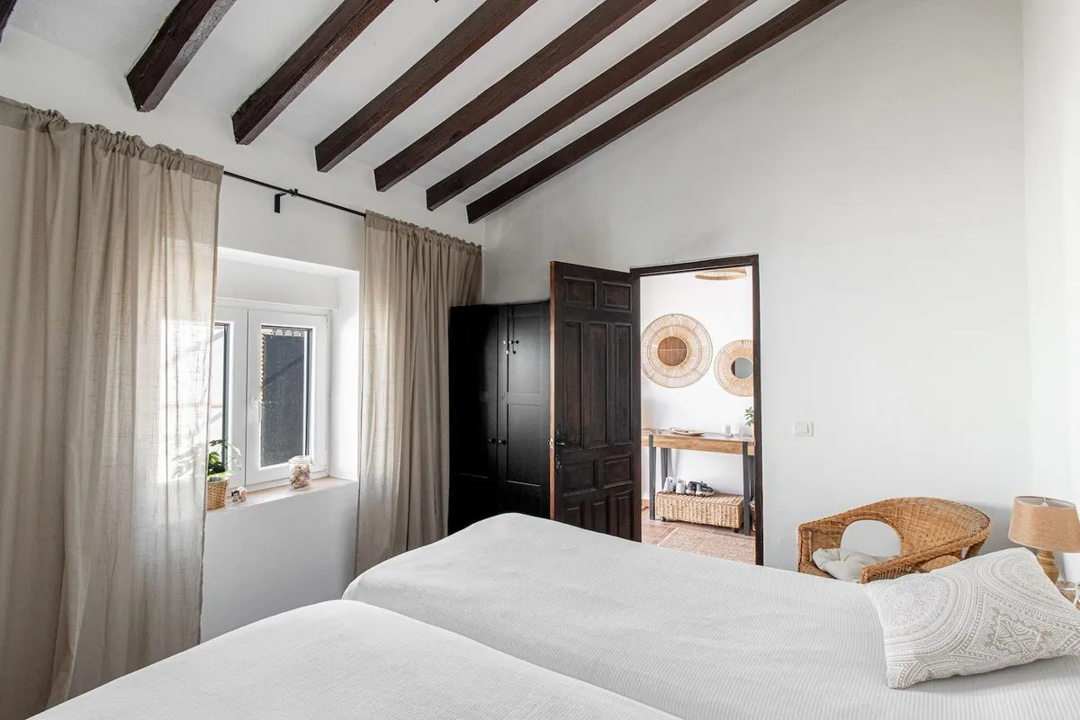 1c56f41c-0707-453f-a2a6-753b937d9cfb