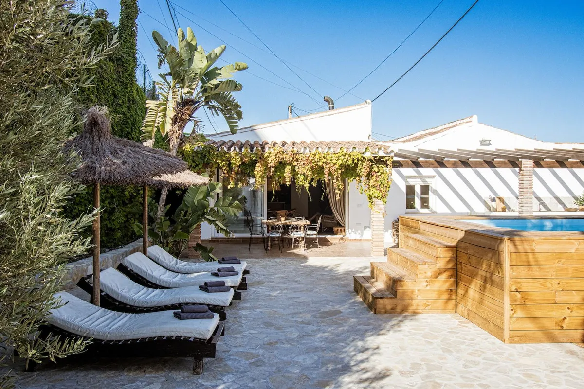 1fef9a72-ae15-43d5-86d3-1ce71bfed77e