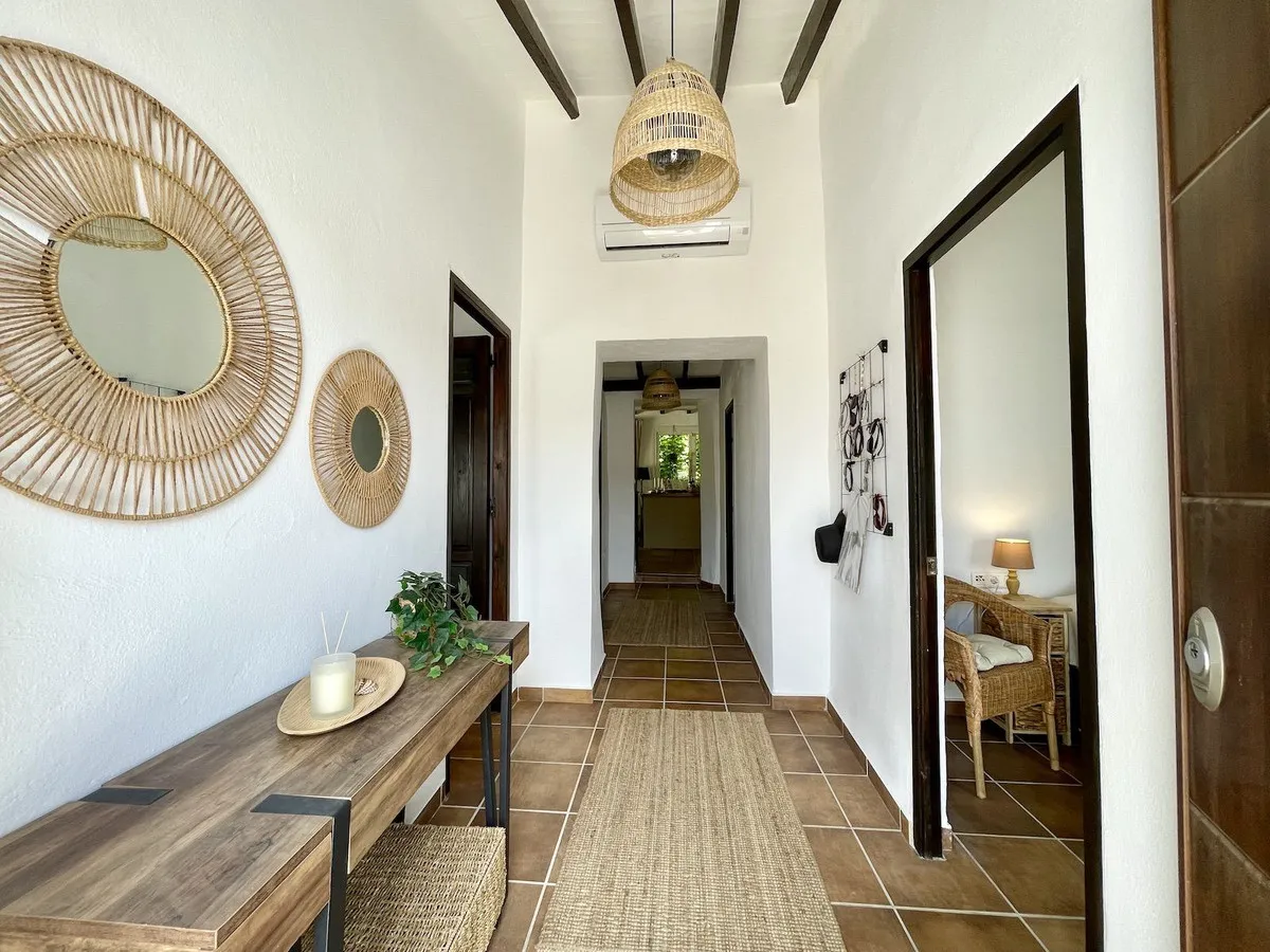 31ed59af-be1b-4aa8-9251-d3760f719de4