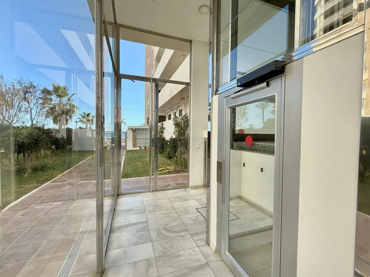 45a37a6e-6923-42c6-a2f2-440efe93bbbb