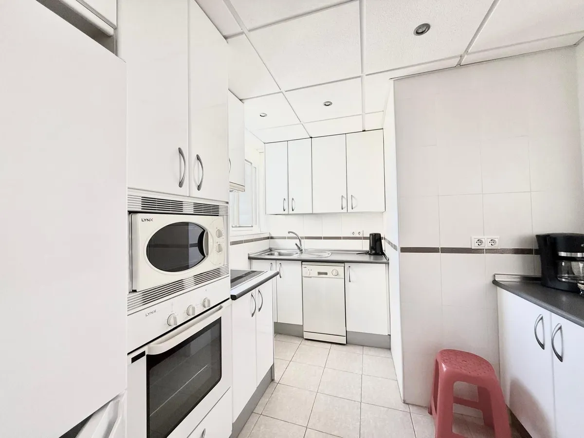 4739d4a8-7524-438e-a5fe-2fdfc9925f19