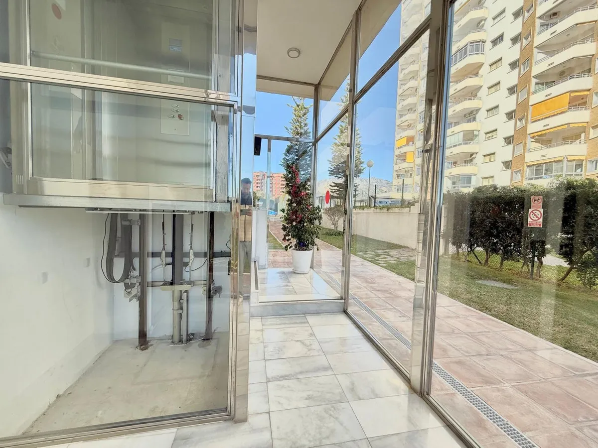 9078333c-8c2c-4636-86ce-6838c74c35e2