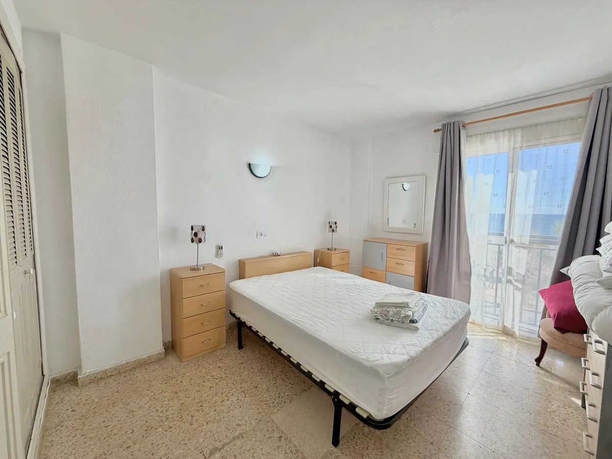 ff892a46-5347-42c2-bb7d-41576d36f66d