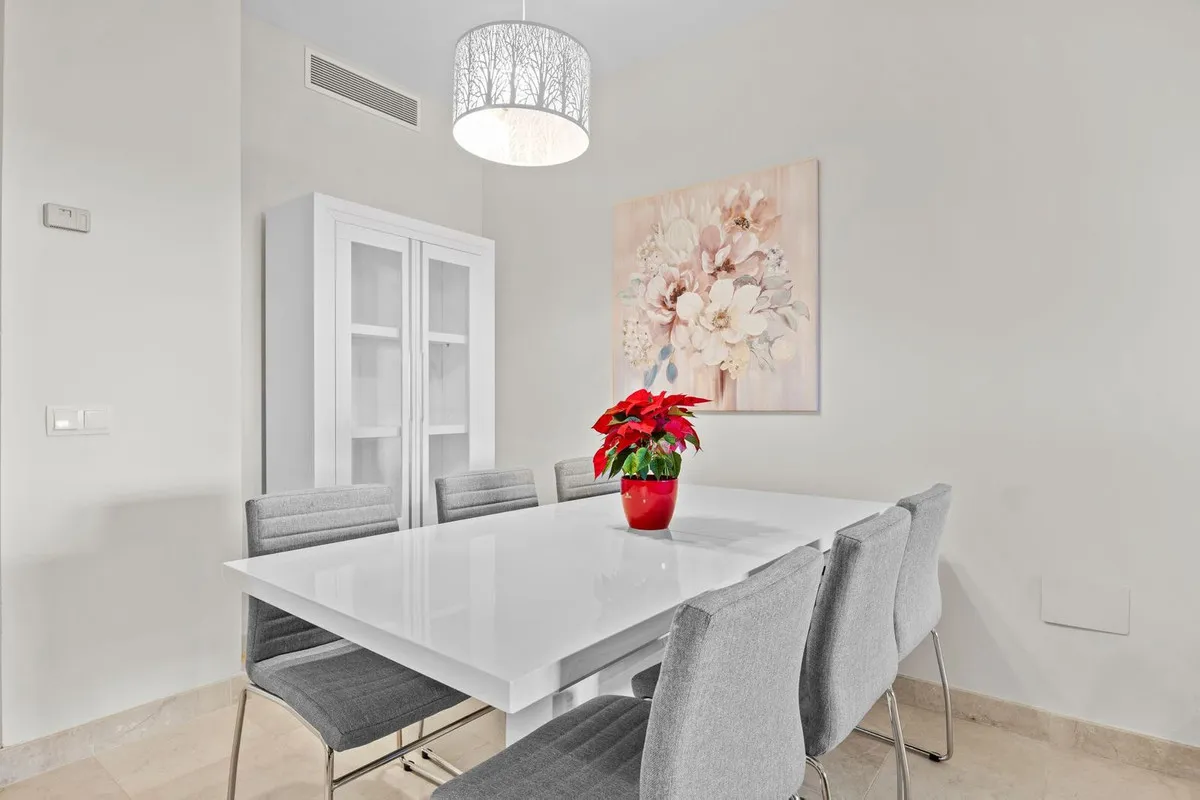 056630f3-cc46-4061-9b90-bbea32c16927