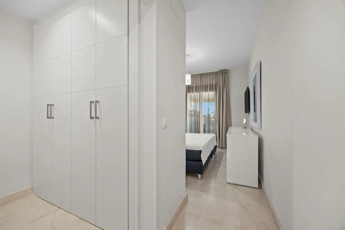 088abdf0-4b2a-4896-8007-0d69b962887e