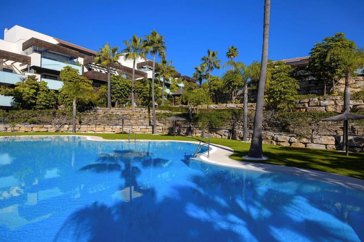 583ba9c7-8bb5-4ecb-baff-68e7e3ccf5bd