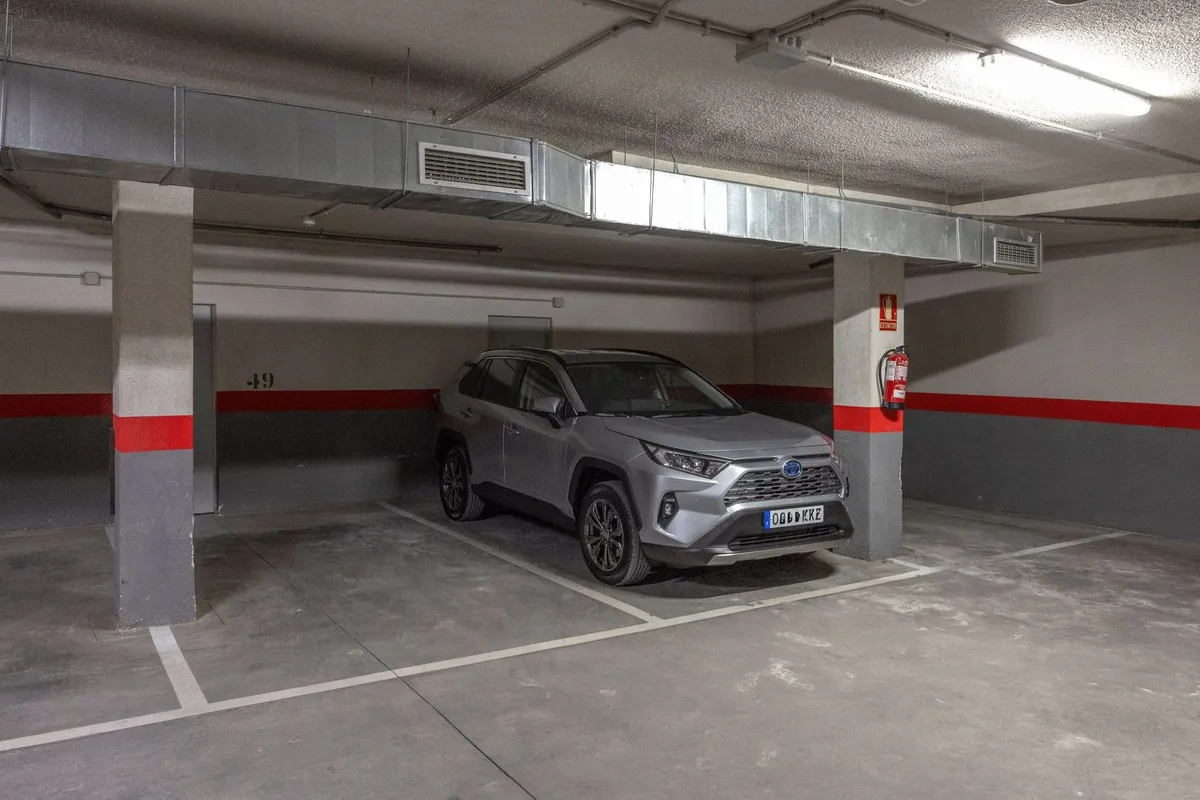 afc62819-04c4-48d4-88af-7ff5865eda14