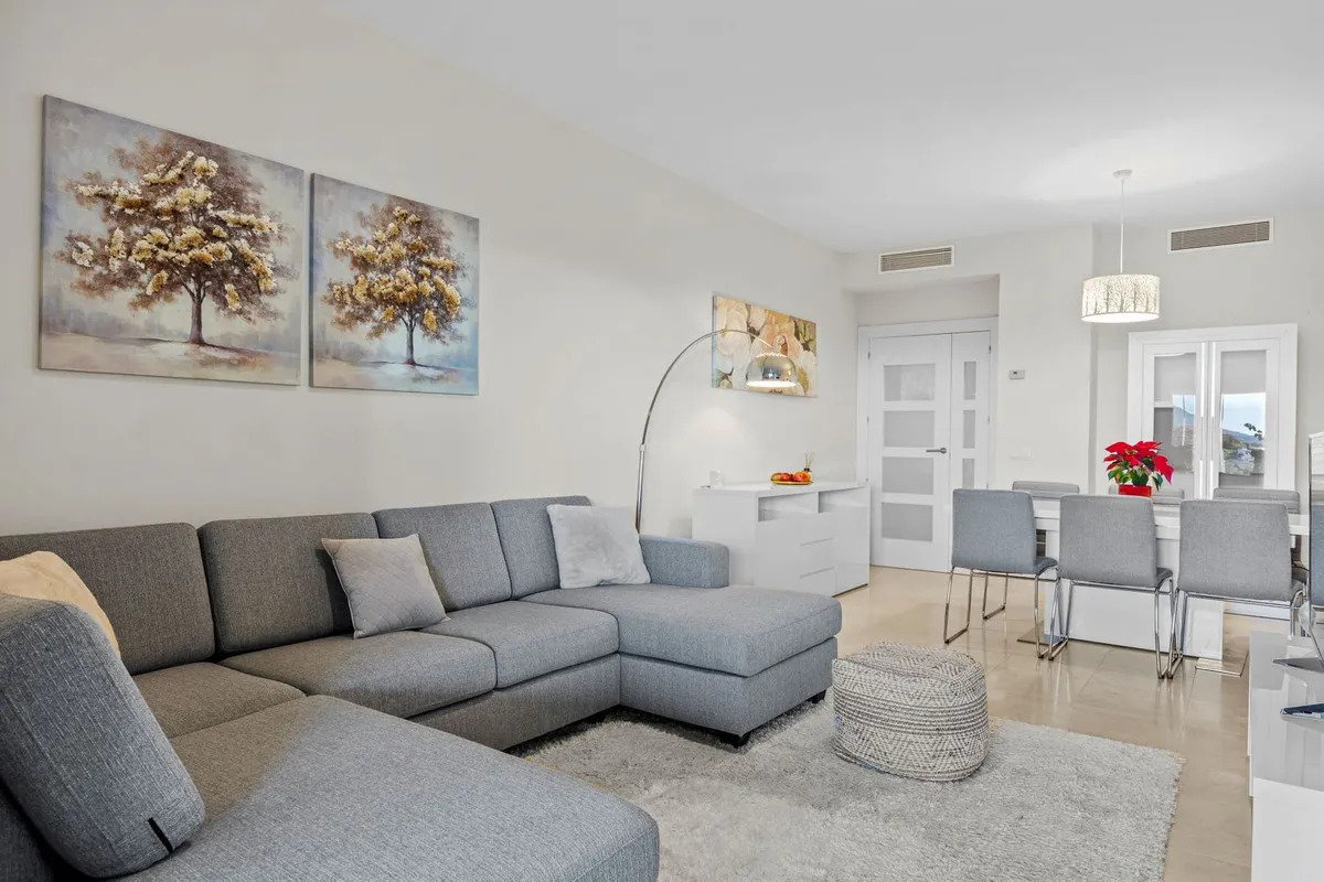 c46dd749-bc06-4f5d-bb40-afa9103d6aef