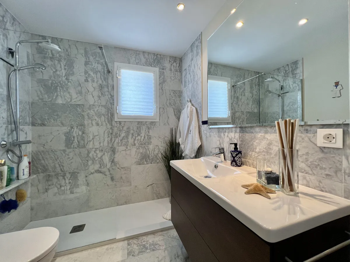 209f0eaa-6e11-408a-b7b4-f88e3064c82a