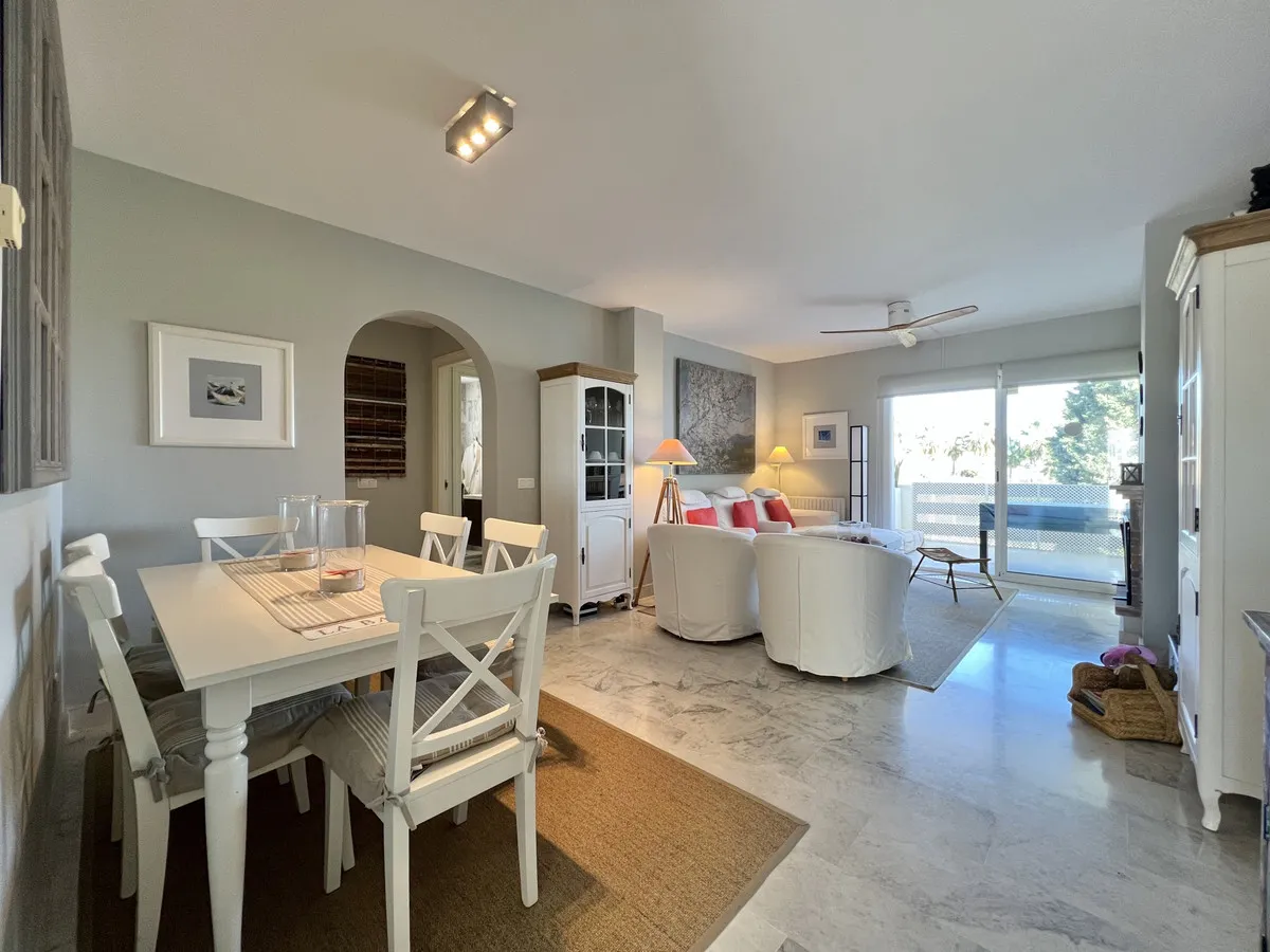 d1b2722e-3f98-4dad-8fb0-e6f830fbae2e