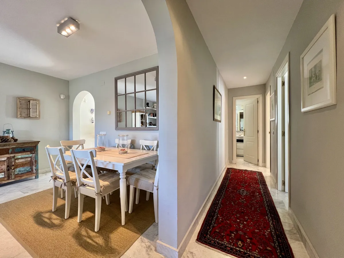 d1d980b1-e8ce-402d-ad74-af77bfc2ec85