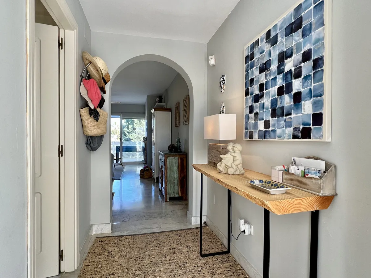 e54cd711-cea5-47bd-a33c-5ae3934c3580