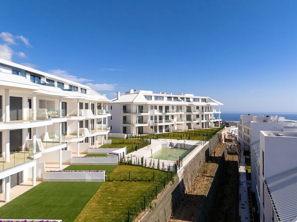 2a616c55-1e4e-4f24-a440-0b4b5e1bdd55