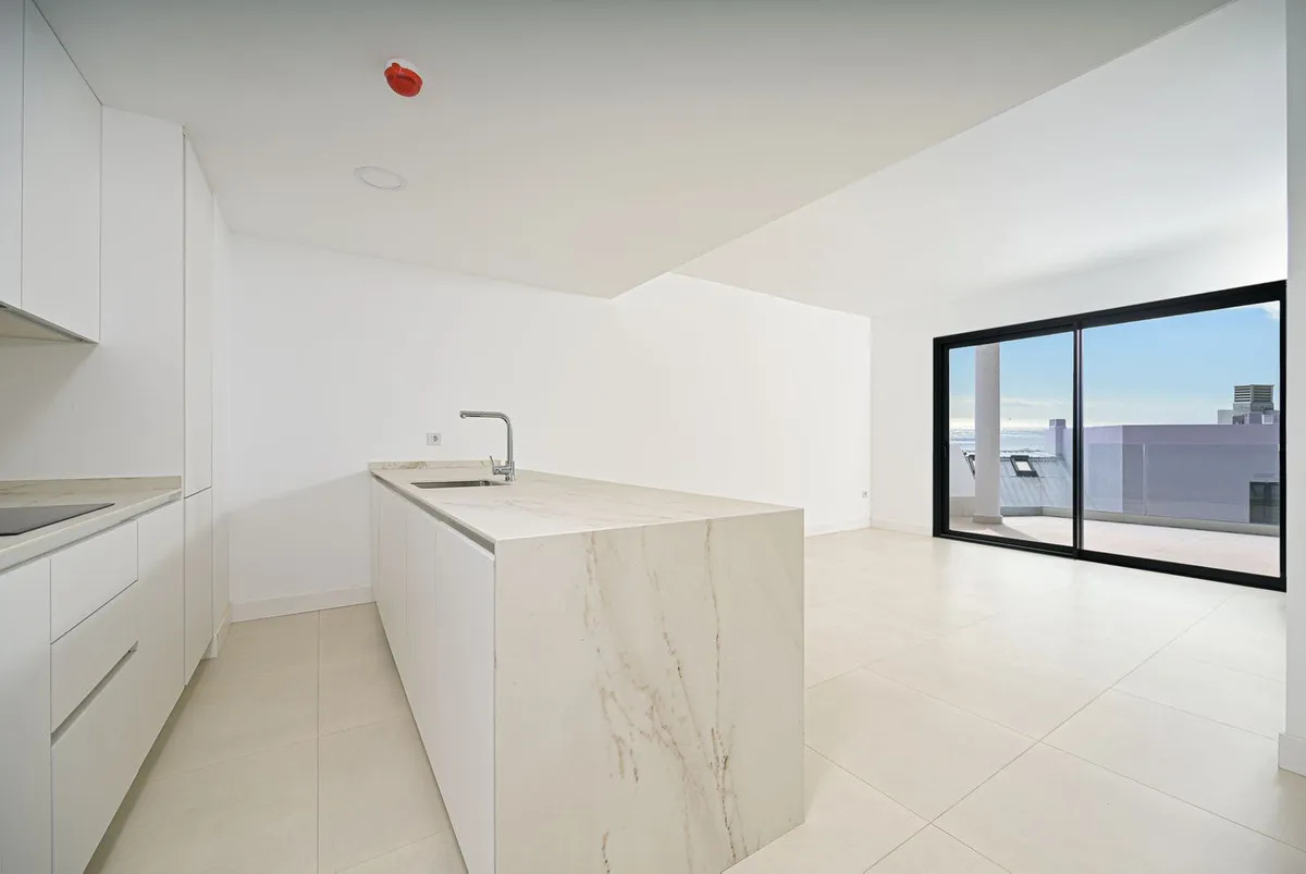 981674a9-6592-49d3-81bb-c960ce532c72