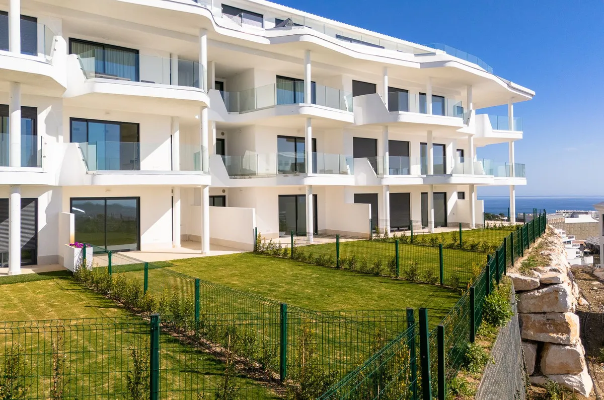 abb6f20e-bfc5-4e96-a155-23cef81d71de