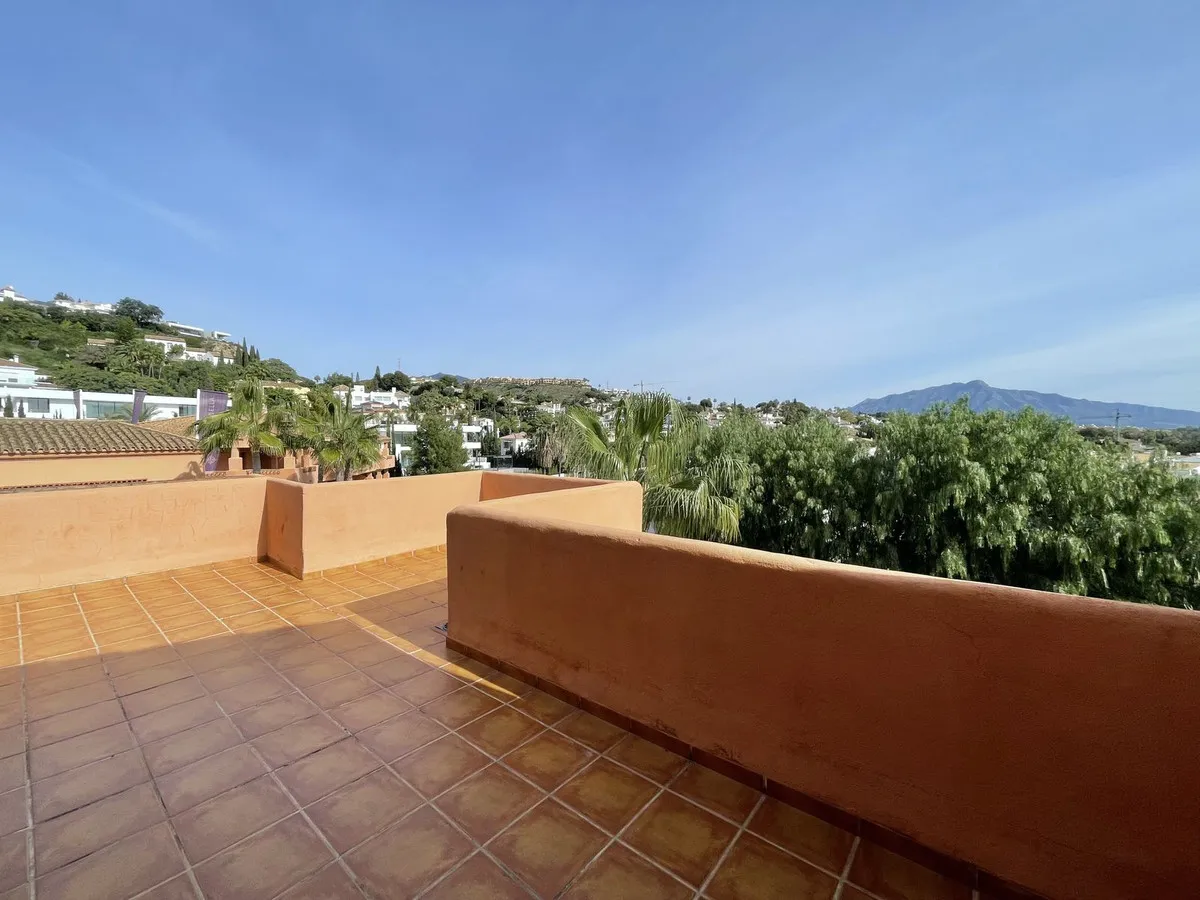 894647cd-28bd-45b8-88a6-3439fc016624