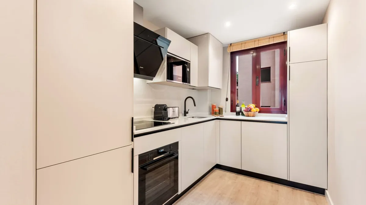 bbc72095-b4ae-401e-9a12-1942d722f92d